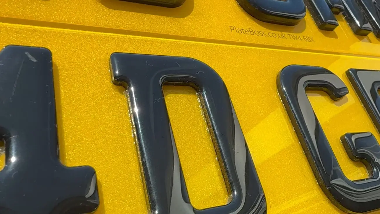 4D Laser Cut vs 3D Gel Number Plates: Which Lasts Longer? 2 4D laser cut vs 3D gel: close-up of a 4D gel number plate made by PlateBoss